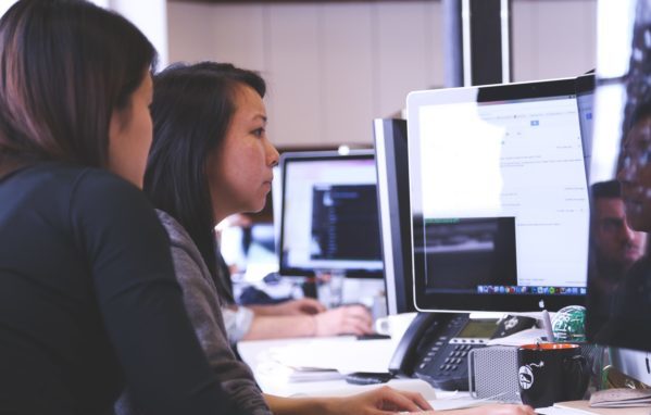 working-woman-technology-computer-7374